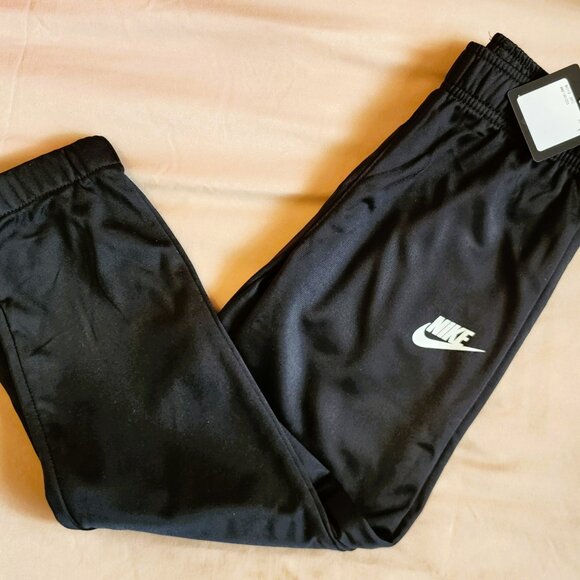 Nike 2 piece tracksuit Black with white logo -Size 7 Large - Picture 6 of 10